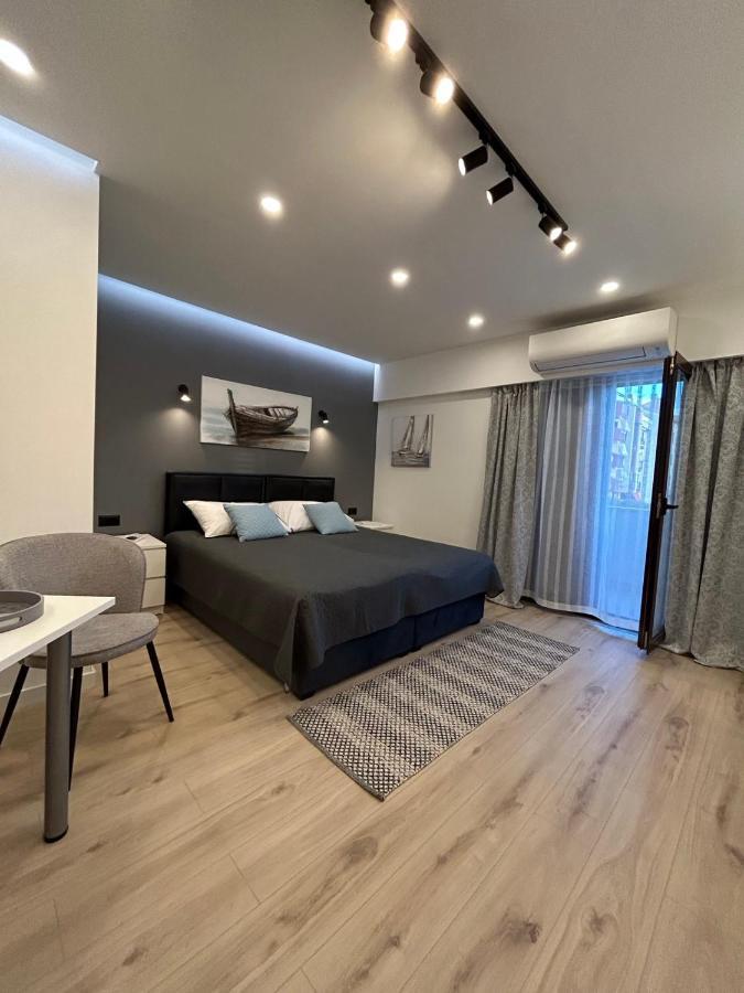 Maestral Apartment Porec Bagian luar foto